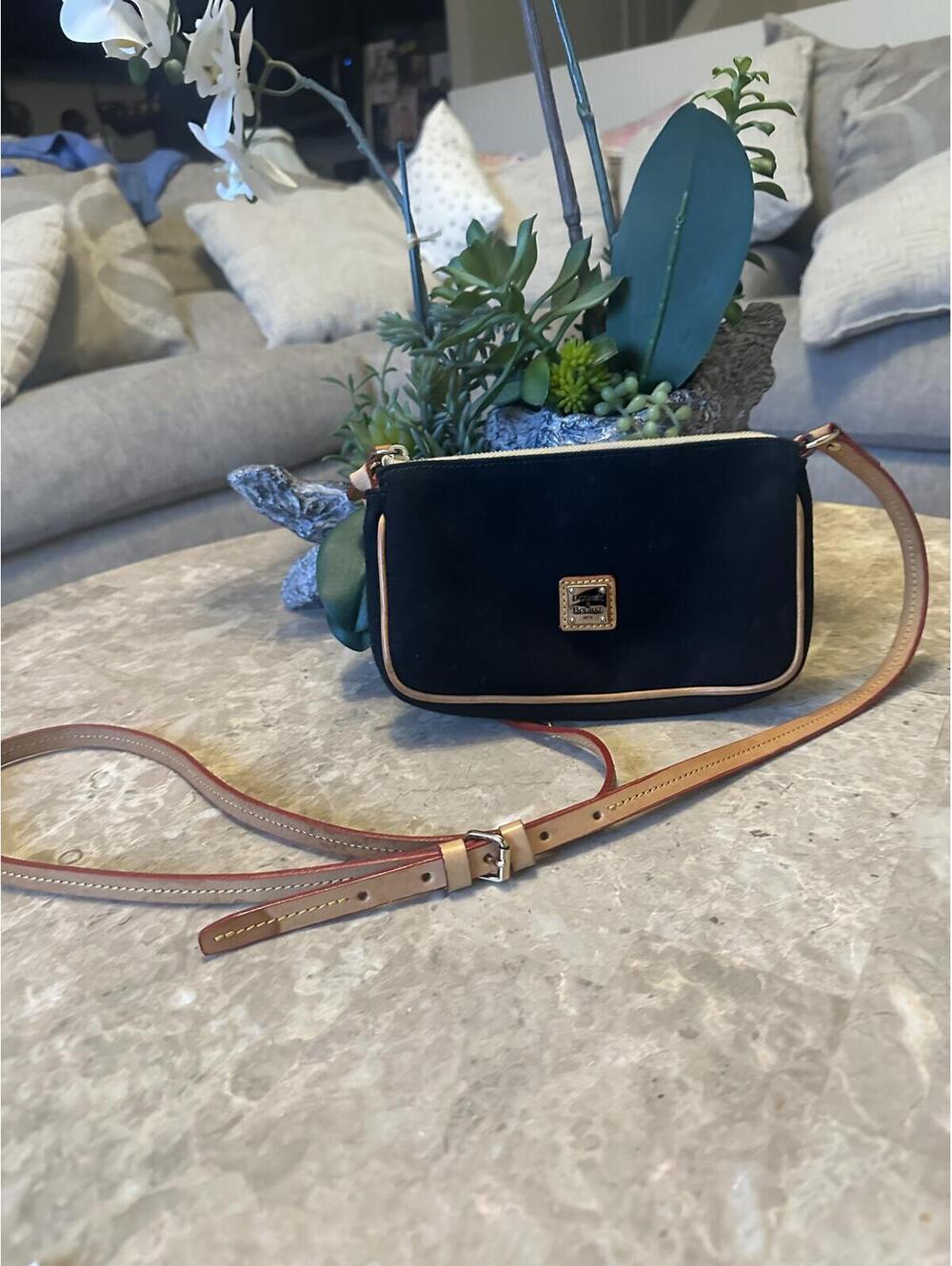 Dooney & Bourke Eva Lexi Crossbody Black canvas crossbody bag8.5x5